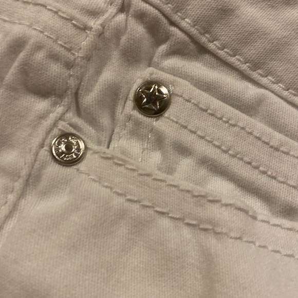 White jean shorts NWOT - Picture 5 of 6